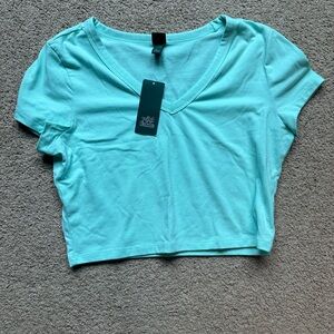 NWT large crop top